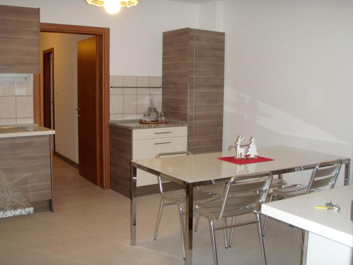 Bed and Breakfast Girasole Grazioli 47 Тренто Экстерьер фото